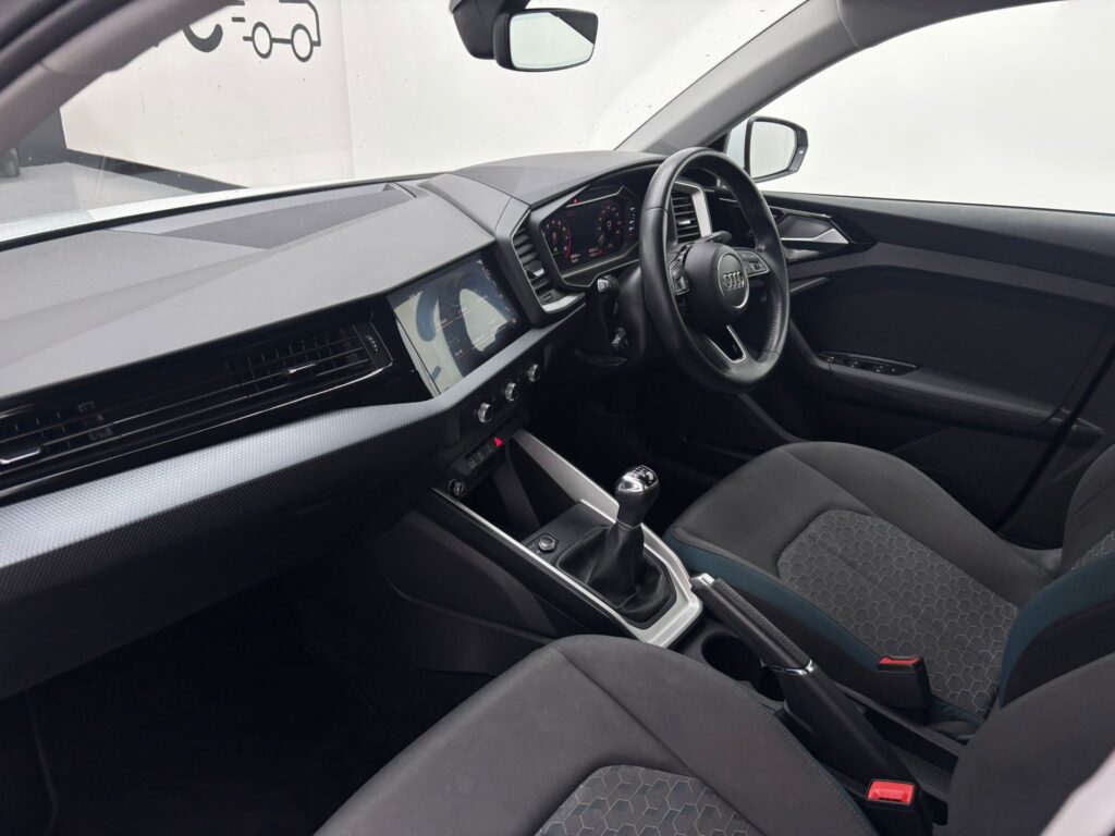 Audi A1 1.0 TFSI 30 Sport Sportback Euro 6 (s/s) 5dr
