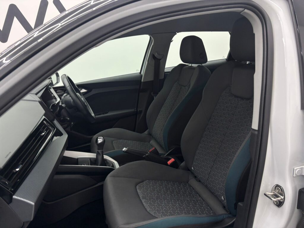 Audi A1 1.0 TFSI 30 Sport Sportback Euro 6 (s/s) 5dr